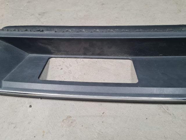 bontott VW GOLF VII Hátsó Lökhárító Alsó (Műanyag)