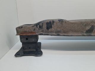 bontott VW GOLF VII Hátsó Lökhárító Merevítő (Fém)