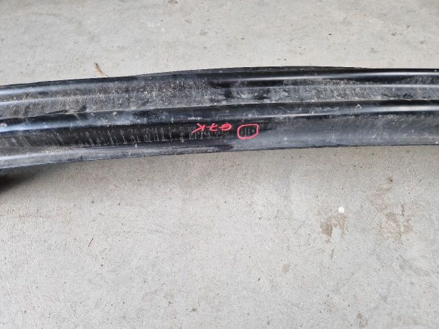 bontott VW GOLF VII Hátsó Lökhárító Merevítő (Fém)