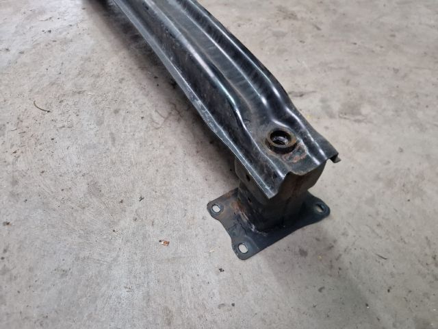 bontott VW GOLF VII Hátsó Lökhárító Merevítő (Fém)