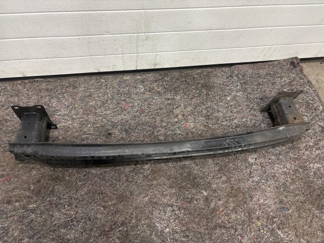 bontott VW GOLF VII Hátsó Lökhárító Merevítő (Fém)