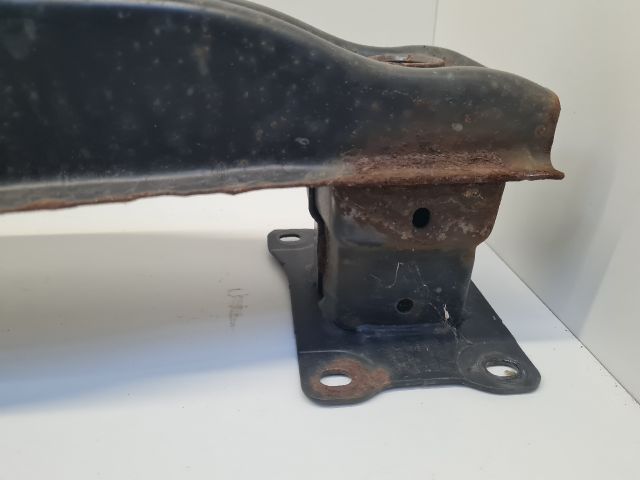 bontott VW GOLF VII Hátsó Lökhárító Merevítő (Fém)