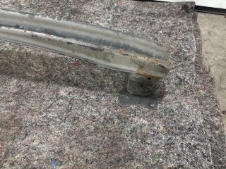 bontott VW GOLF VII Hátsó Lökhárító Merevítő (Fém)