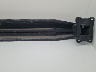 bontott VW GOLF VII Hátsó Lökhárító Merevítő (Fém)