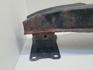 bontott VW GOLF VII Hátsó Lökhárító Merevítő (Fém)