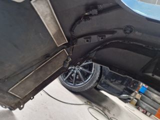 bontott VW GOLF VII Hátsó Lökhárító (Részeivel)