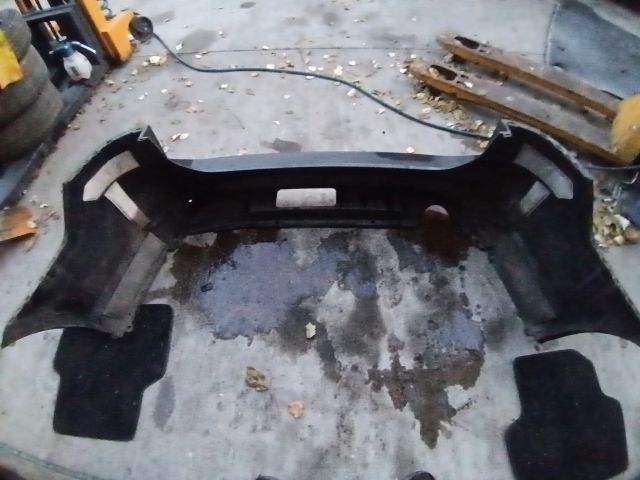 bontott VW GOLF VII Hátsó Lökhárító (Részeivel)