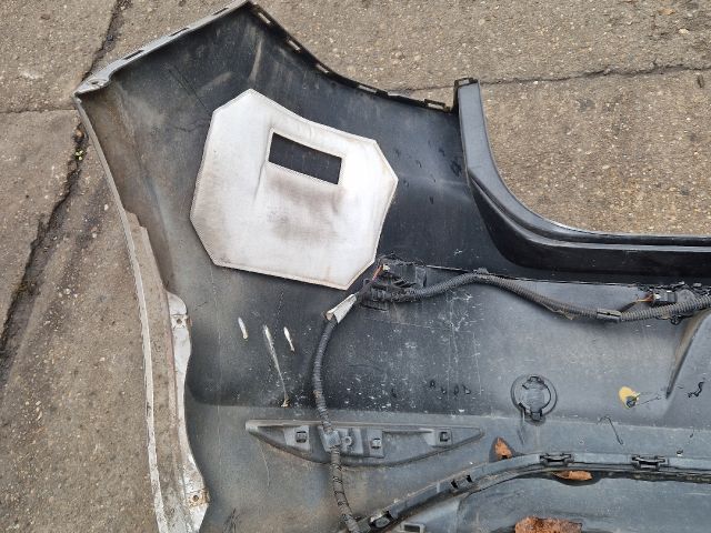 bontott VW GOLF VII Hátsó Lökhárító (Részeivel)