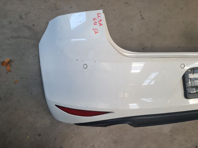 bontott VW GOLF VII Hátsó Lökhárító (Részeivel)