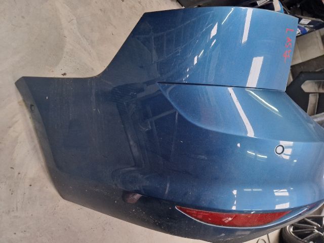 bontott VW GOLF VII Hátsó Lökhárító (Részeivel)