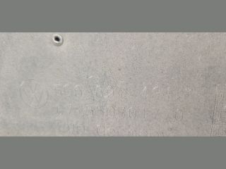 bontott VW GOLF VII Hátsó Lökhárító (Üresen)