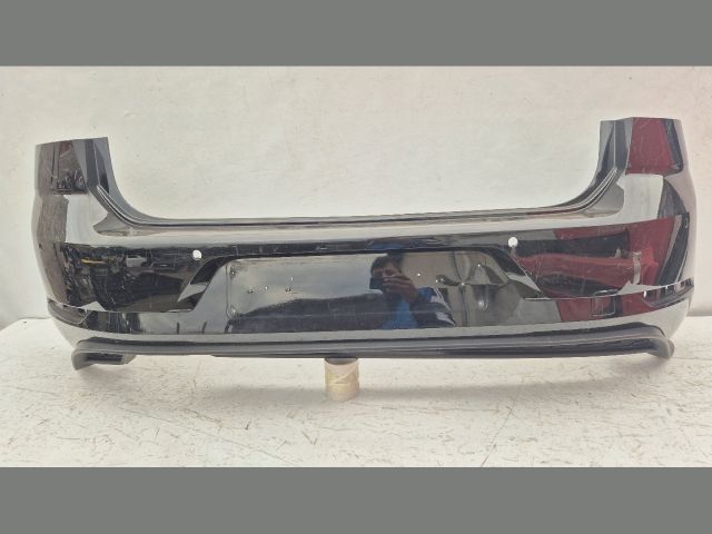 bontott VW GOLF VII Hátsó Lökhárító (Üresen)