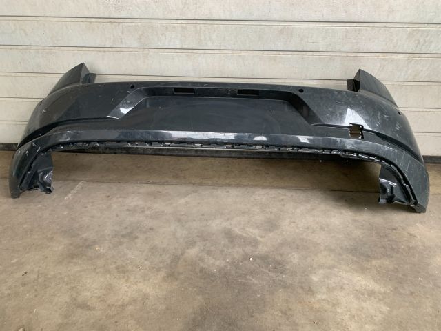 bontott VW GOLF VII Hátsó Lökhárító (Üresen)