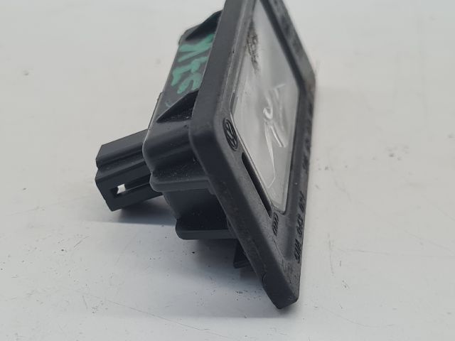 bontott VW GOLF VII Hátsó Rendszámtábla Világítás