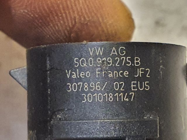 bontott VW GOLF VII Hátsó Tolatóradar Fej