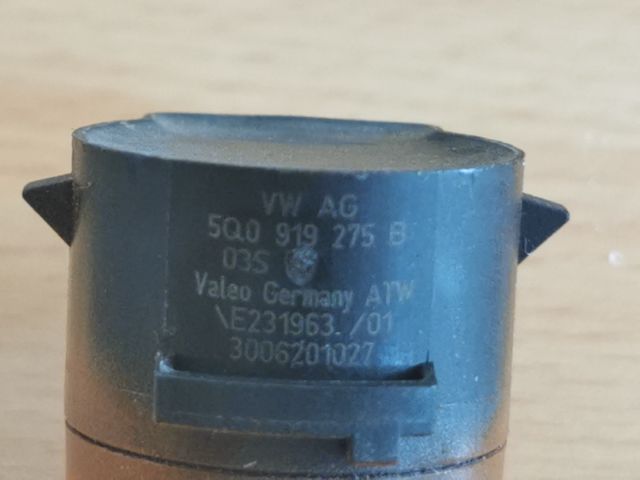 bontott VW GOLF VII Hátsó Tolatóradar Fej