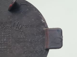 bontott VW GOLF VII Hátsó Vonószem Burkolat