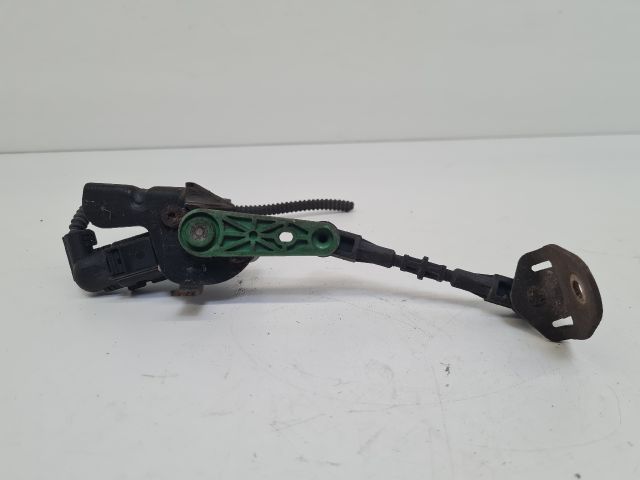 bontott VW GOLF VII Hátsó Xenon Szintszabályzó Jeladó