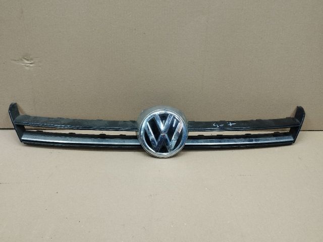 bontott VW GOLF VII Hűtőrács