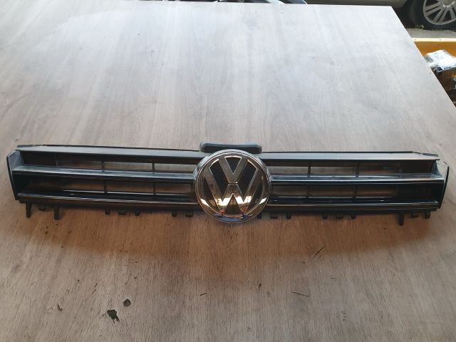 bontott VW GOLF VII Hűtőrács