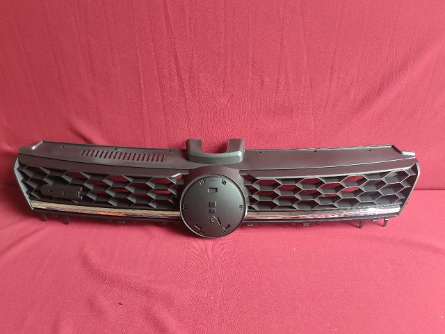 bontott VW GOLF VII Hűtőrács