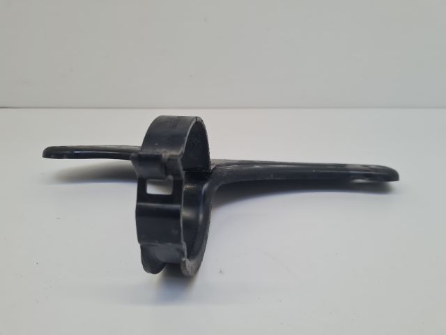 bontott VW GOLF VII Hűtőventilátor Tartó