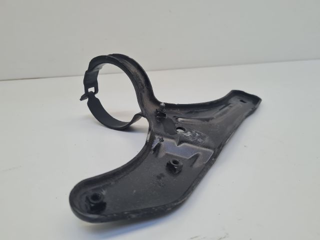 bontott VW GOLF VII Hűtőventilátor Tartó