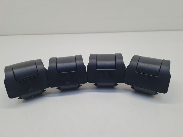 bontott VW GOLF VII Isofix Rögzítő Burkolat