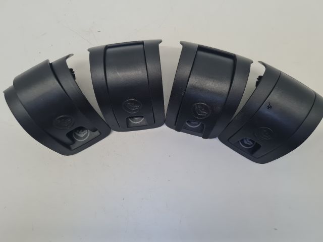 bontott VW GOLF VII Isofix Rögzítő Burkolat