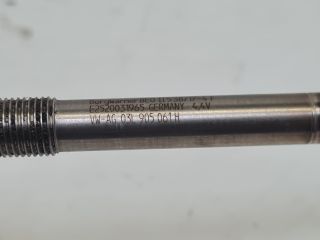 bontott VW GOLF VII Izzító/Gyújtó Gyertya