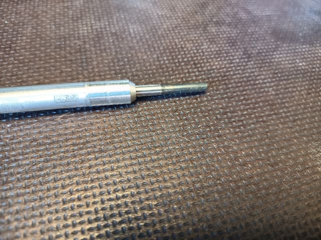 bontott VW GOLF VII Izzító/Gyújtó Gyertya