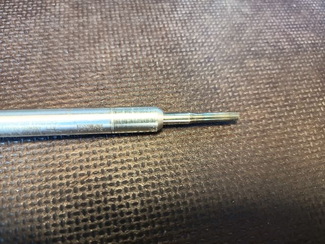 bontott VW GOLF VII Izzító/Gyújtó Gyertya