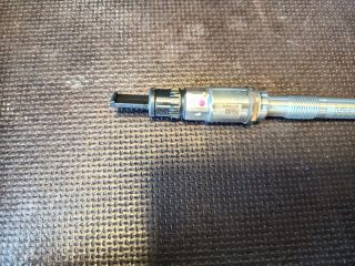 bontott VW GOLF VII Izzító/Gyújtó Gyertya