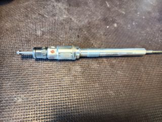 bontott VW GOLF VII Izzító/Gyújtó Gyertya