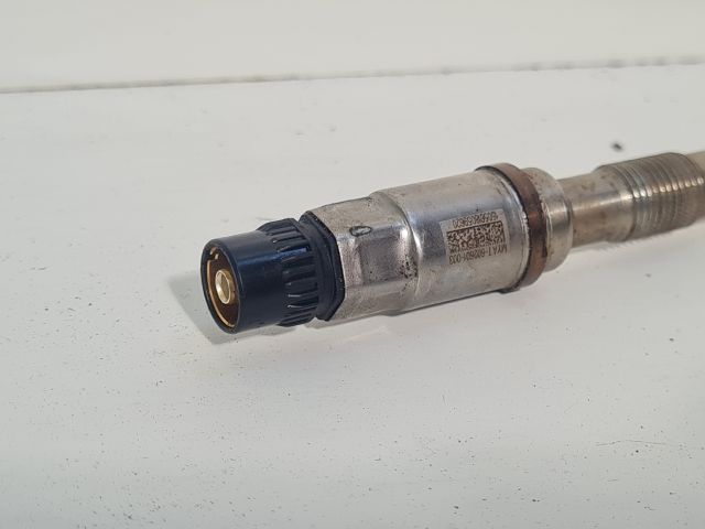 bontott VW GOLF VII Izzító/Gyújtó Gyertya