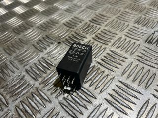 bontott VW GOLF VII Izzító Relé