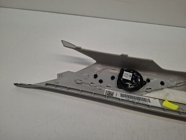 bontott VW GOLF VII Jobb A Oszlop Burkolat