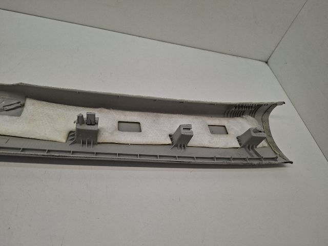 bontott VW GOLF VII Jobb A Oszlop Burkolat