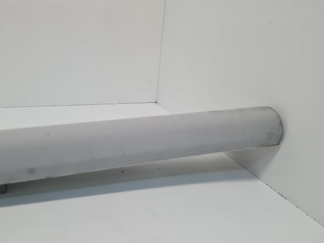 bontott VW GOLF VII Jobb A Oszlop Hangszóró Burkolat