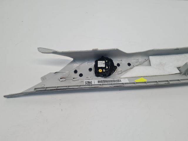 bontott VW GOLF VII Jobb A Oszlop Hangszóró Burkolat