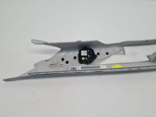 bontott VW GOLF VII Jobb A Oszlop Hangszóró Burkolat