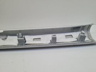 bontott VW GOLF VII Jobb A Oszlop Hangszóró Burkolat