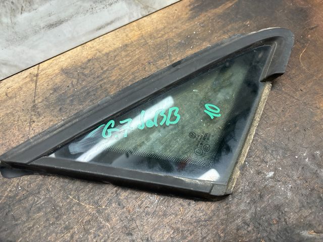 bontott VW GOLF VII Jobb A Oszlop Oldalablak Üveg