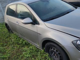 bontott VW GOLF VII Jobb Belső Hátsó Lámpa