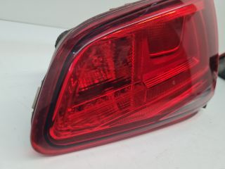 bontott VW GOLF VII Jobb Belső Hátsó Lámpa