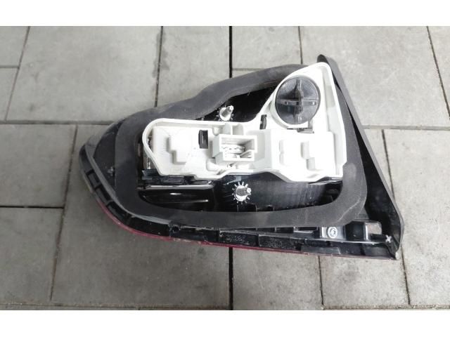 bontott VW GOLF VII Jobb Belső Hátsó Lámpa