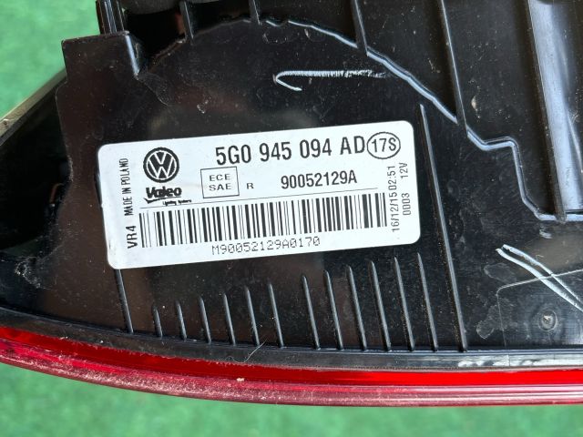 bontott VW GOLF VII Jobb Belső Hátsó Lámpa