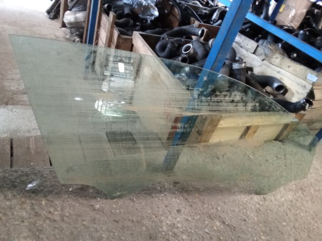 bontott VW GOLF VII Jobb első Ablak