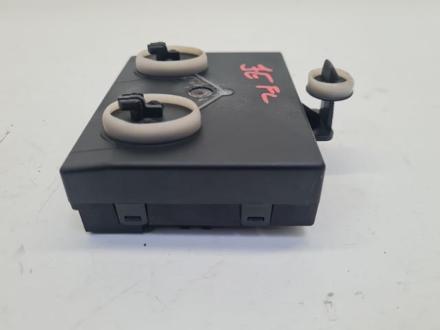 bontott VW GOLF VII Jobb első Ablakemelő Elektronika