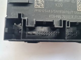 bontott VW GOLF VII Jobb első Ablakemelő Elektronika